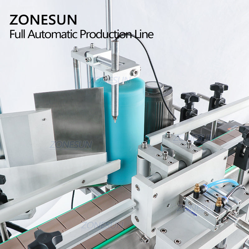 ZONESUN Desktop 4 Nozzles Liquid Filling Capping And Positioning Round Bottle Labeling Machine